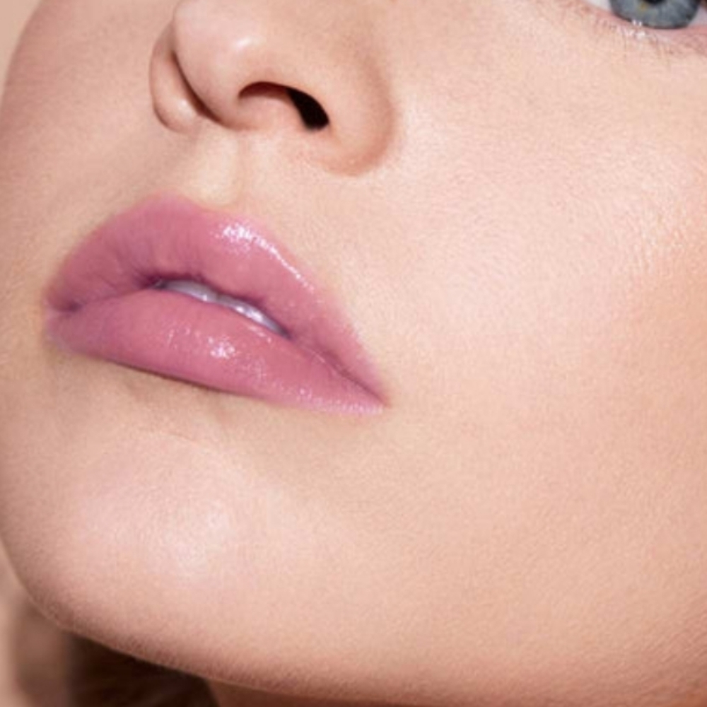 Fenty Gloss Bomb - Picture 3 of 3